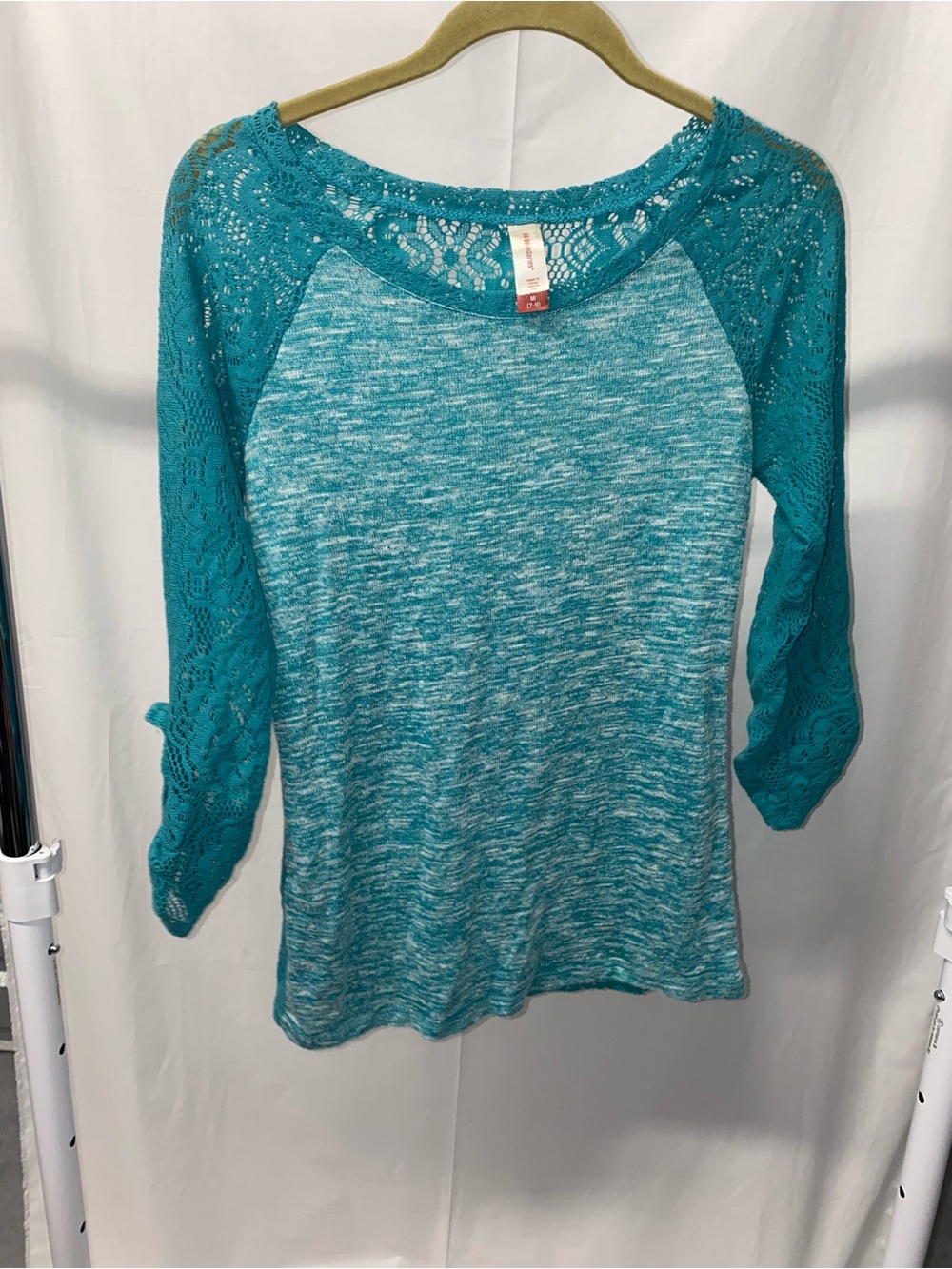 No Boundaries Teal Lace Raglan Sleeve Knit Top